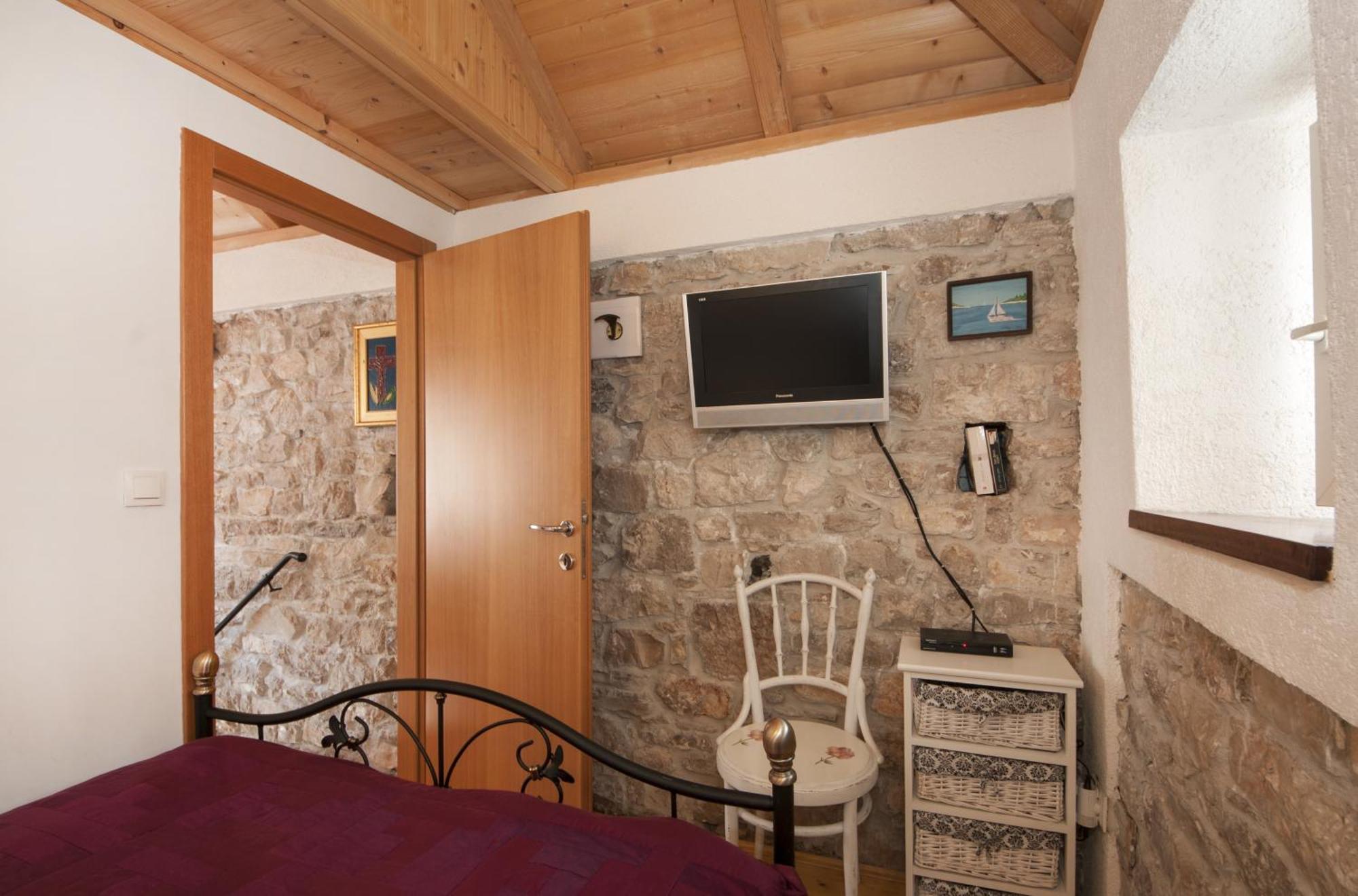 Seaside Holiday House Maslinica, Solta - 13965 Grohote Pokoj fotografie